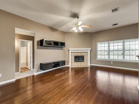 3rd image of 5324 Gary Ct