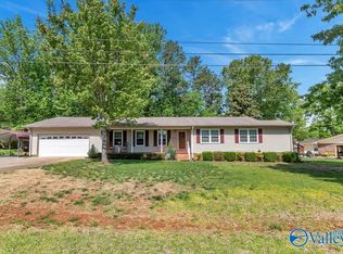 1202 Birchwood Dr, Scottsboro, AL 35769