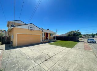 4021 Greenacre Rd, Castro Valley, CA 94546