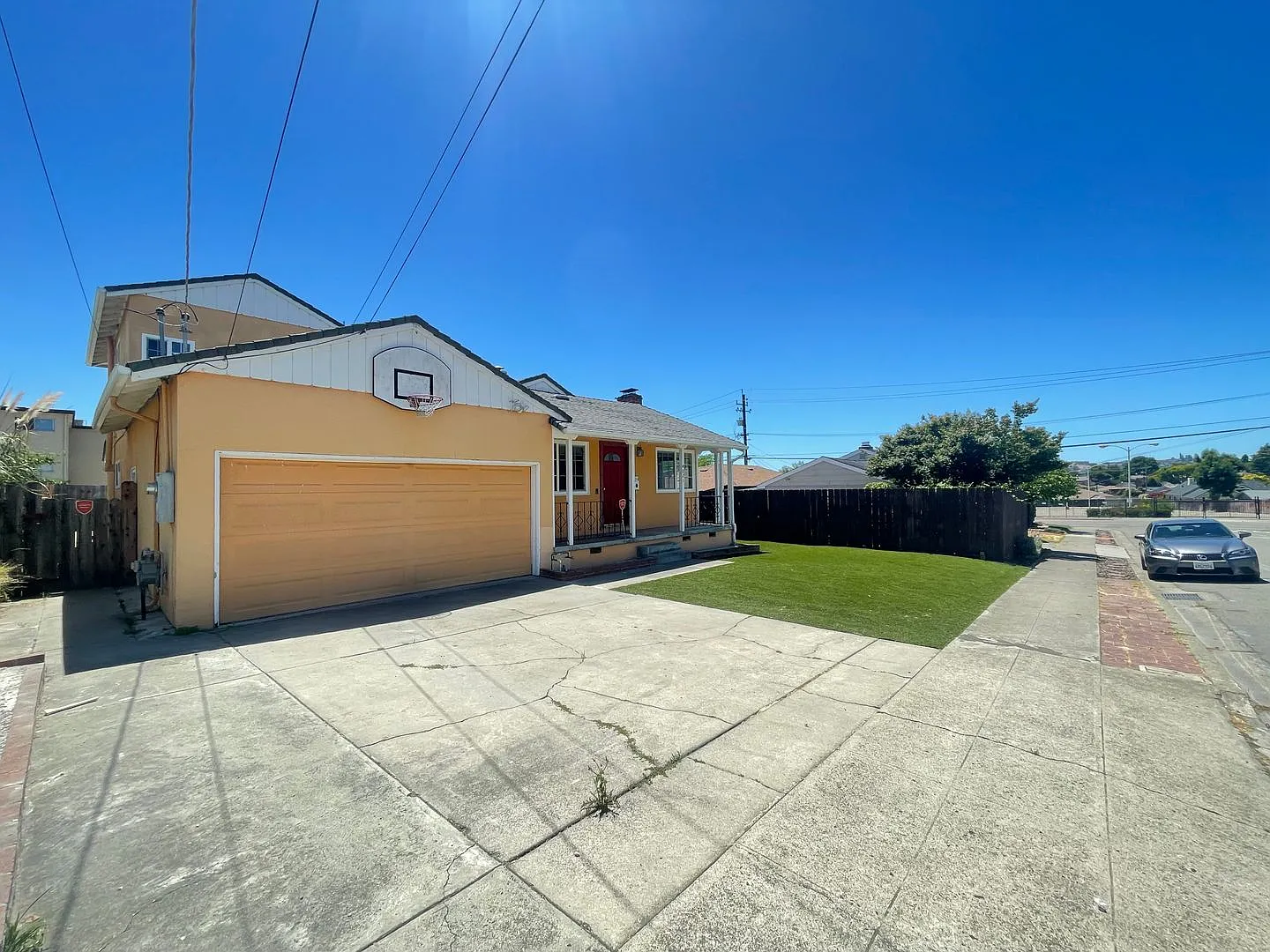 4021 Greenacre Rd photo 1