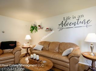130 Roberta Jean Ave, Littlestown, PA 17340