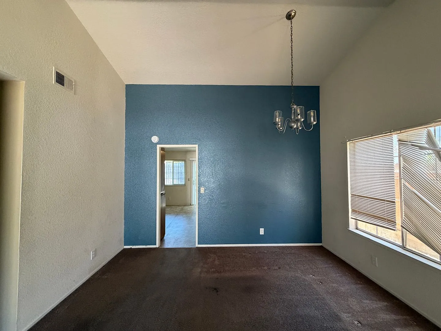 Just Around the Corner from Ellen Feickert Elementary — Photo 4