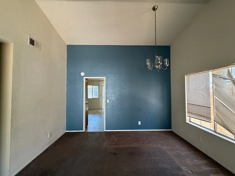 8608 Zircon Crest Ct — Photo 4