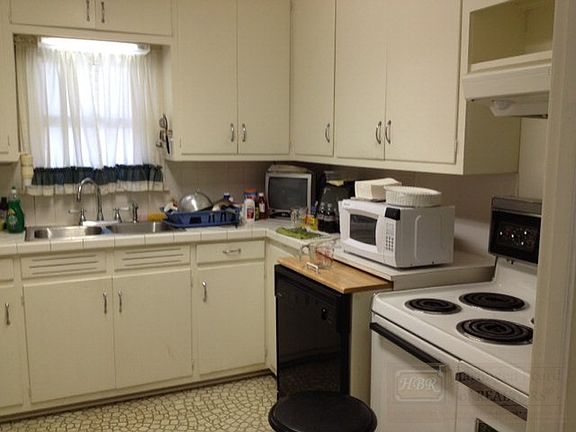 4th image of 1120 N Fannin St