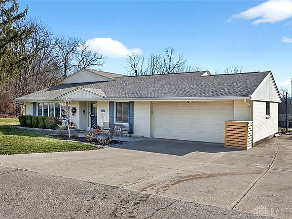 3rd image of 2292 Ivy Crest Dr