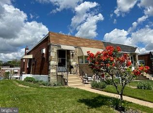 15128 Carter Rd, Philadelphia, PA 19116