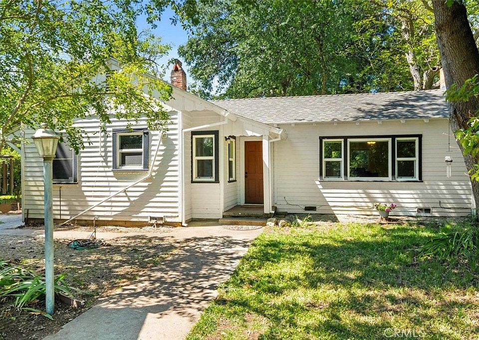 1st image of 775 W Lindo Ave
