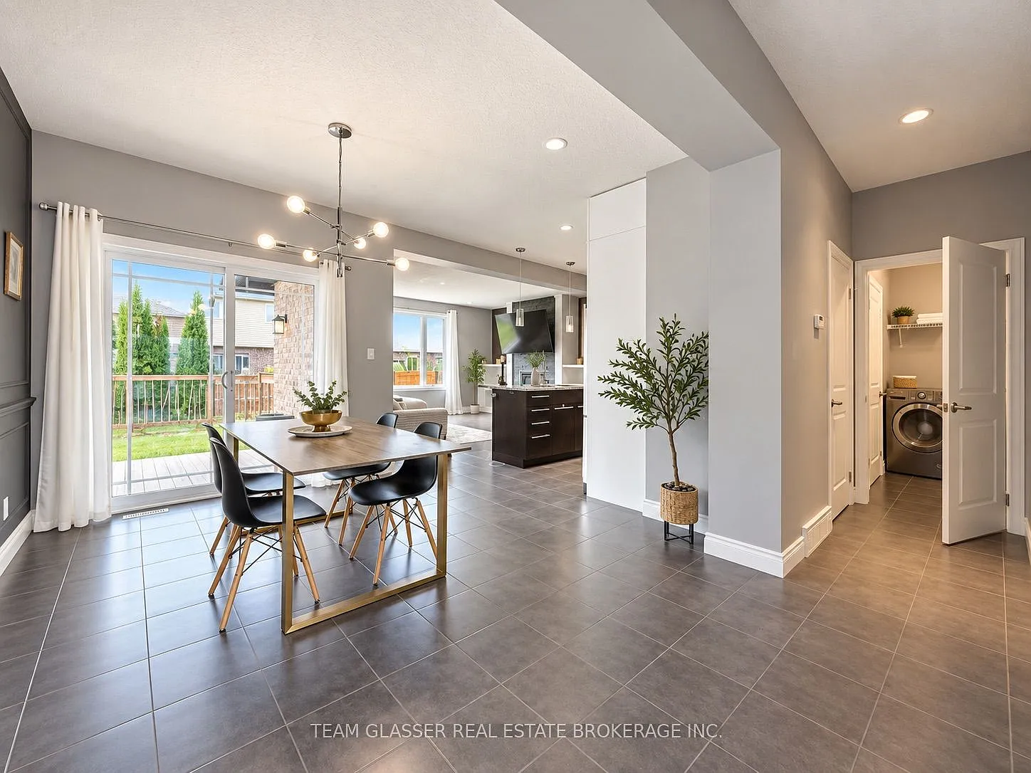 3 bed, $2,700 — Photo 3
