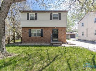 853 Circleview Dr, Toledo, OH 43615