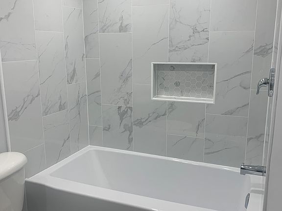 2nd image of 701 S Madison Ave APT 221