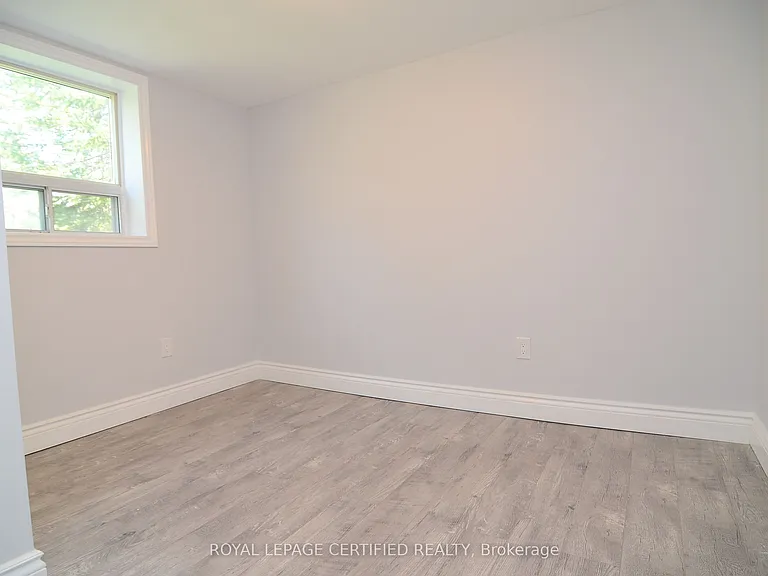 30 Blakemanor Blvd #BASEMENT — Photo 5
