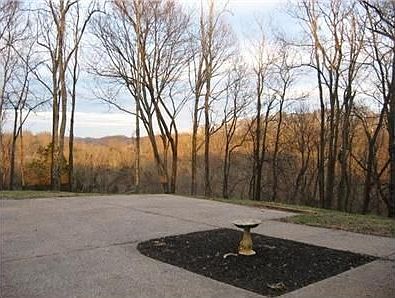 2nd image of 5664 Carters Creek Park