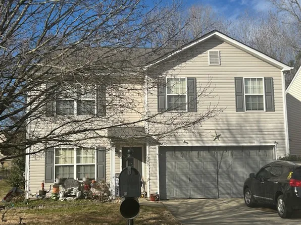 7305 Larwill Ln, Charlotte, NC 28216