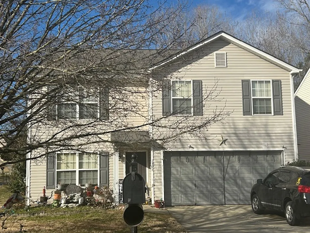 7305 Larwill Ln photo 1