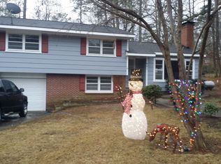 601 W Ivey St, Lillington, NC 27546