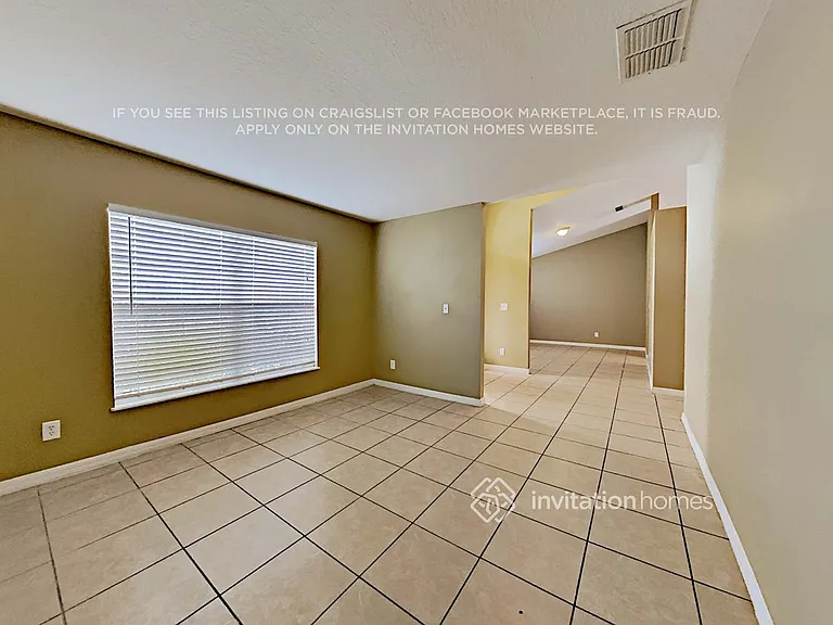 628 Hatchwood Dr — Photo 3