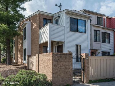 2 Docena Ct, Montgomery Village, MD, 20886