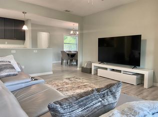 2785 Nancy St, Sarasota, FL 34237