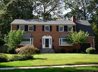 3917 Robertson Blvd, Alexandria, VA 22309