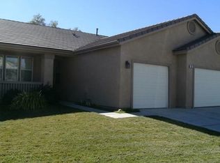 950 Tucson Ct, San Jacinto, CA 92583