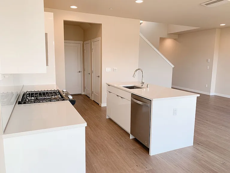 4844 Springside St — Photo 29
