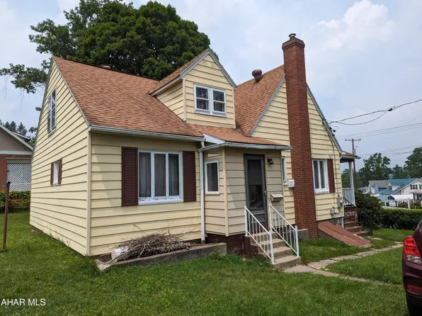 1501 Johnson St, Nanty Glo, PA 15943