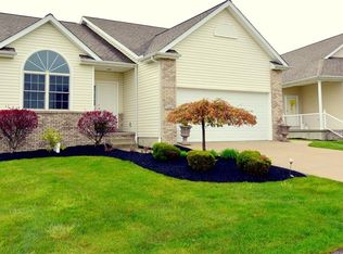 6207 Hayfield Cir, Erie, PA 16509