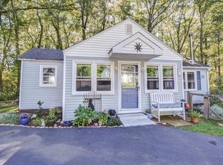 62 Center St, Northbridge, MA 01534