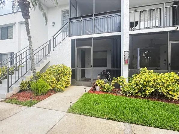 296 Racquet Club Rd APT 104, Weston, FL 33326