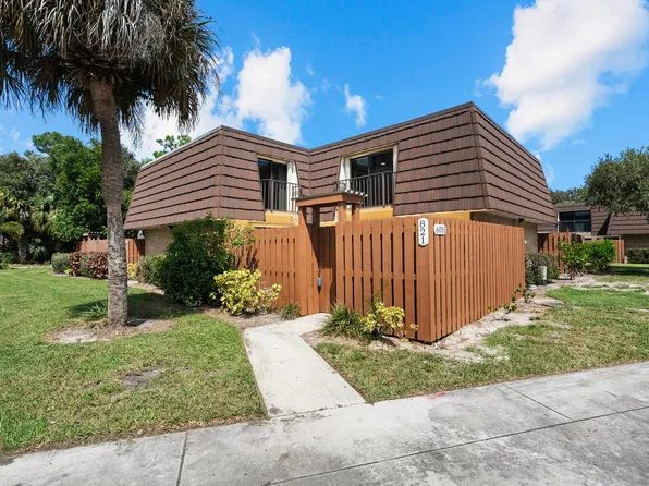 6051 SE RIVERBOAT Drive #821, Stuart, FL 34997