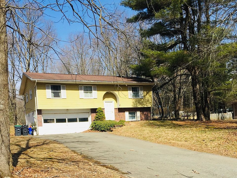 2nd image of 308 Gregg St