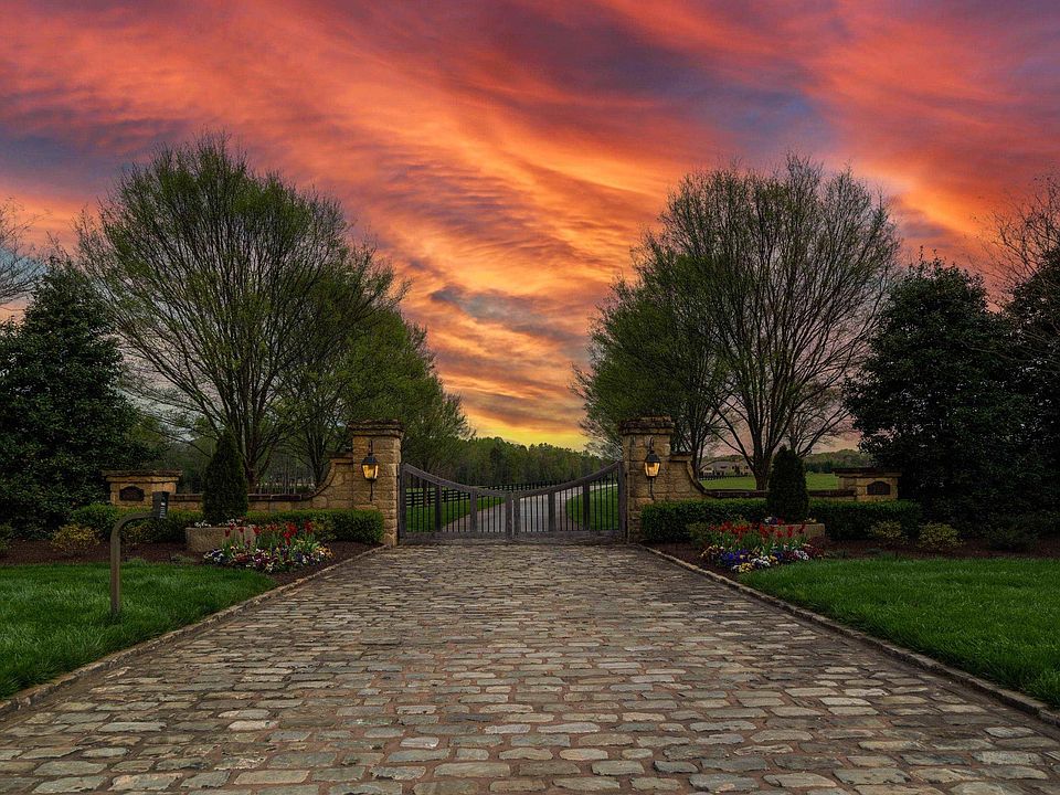 2975 Roper Mountain Rd, Simpsonville, SC 29681 MLS 1496448 Zillow