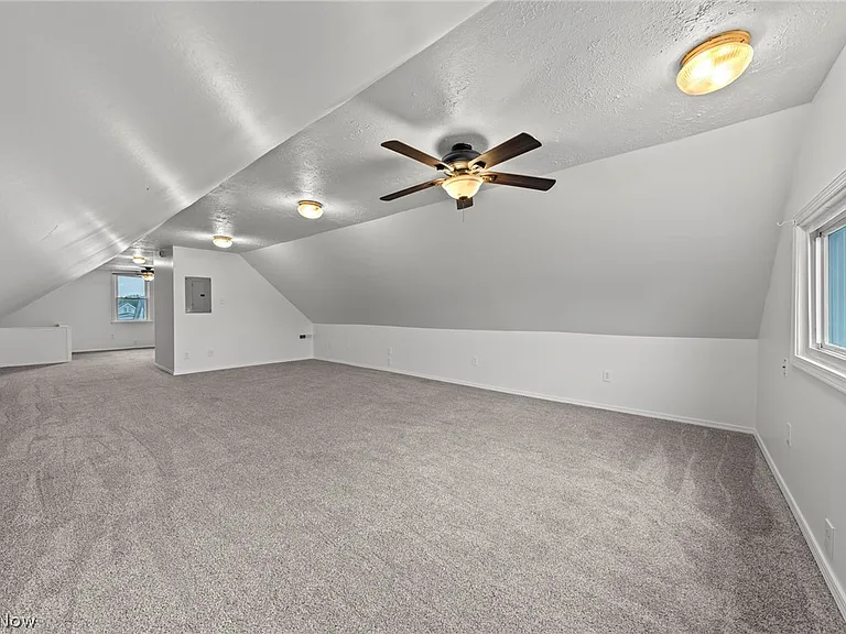 2056 Wascana Ave — Photo 16