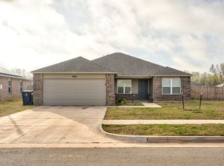 10620 SW 23rd Ter, Yukon, OK 73099