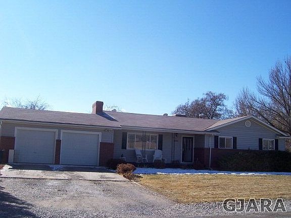3rd image of 2243 Tiffany Dr