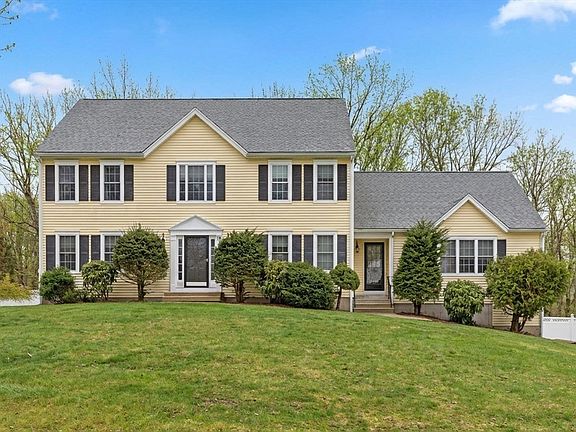 2nd image of 19 Amherst Rd