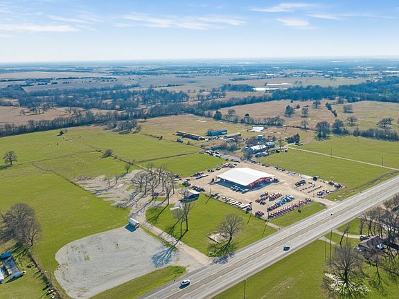 3rd image of 3052 State Highway 82