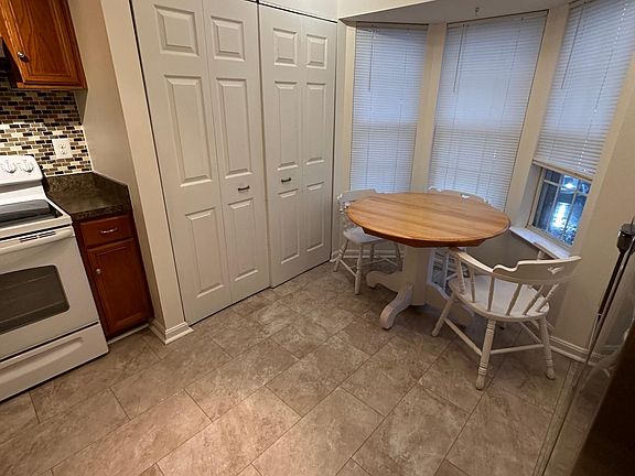 3rd image of 45258 Woodstown Way