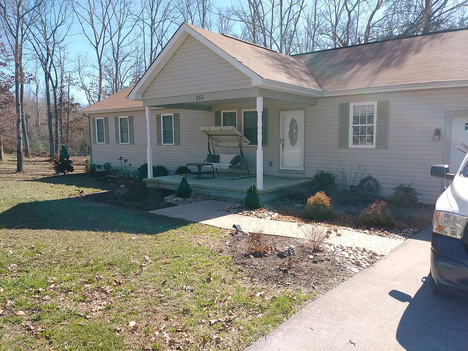 1st image of 555 Crossbow Dr