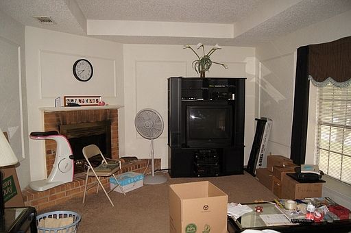 2nd image of 1539 Limetree Ln