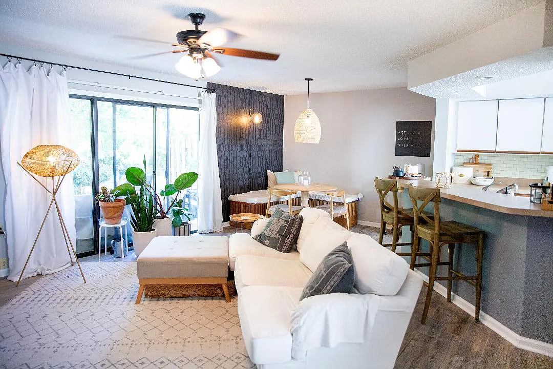 3 bed, 1420 sqft, $1,695 — Photo 3