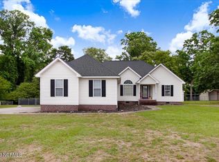 310 Marlin Ln, Pikeville, NC 27863