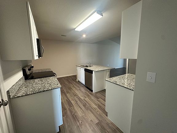 5th image of 18256 Gibraltar Ln