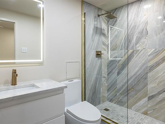 4th image of 6335 W Northwest Hwy APT 812