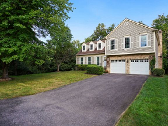 2nd image of 18529 Heritage Hills Dr