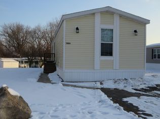 1086 Oakbrook E, Jackson, MI 49201