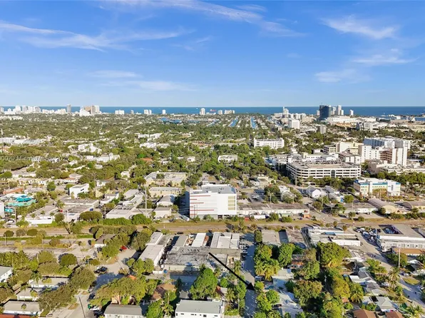 218 SW 14th Ct, Fort Lauderdale, FL 33315