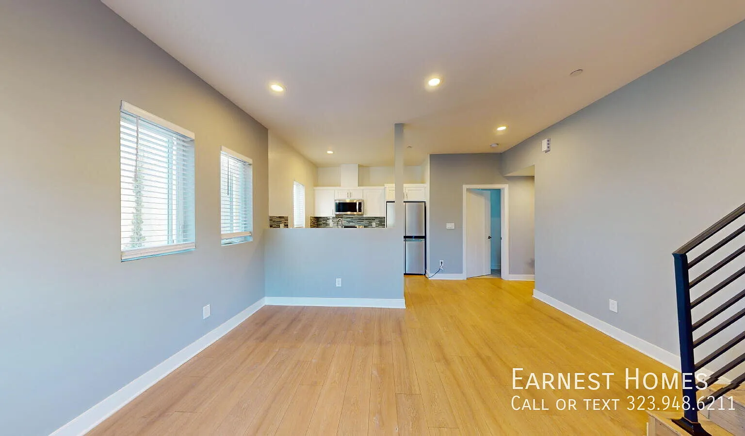 2 + 1.5 Charming Apartment in Prime Echo Park Location and comes with a Carport and EV charger! — Photo 2