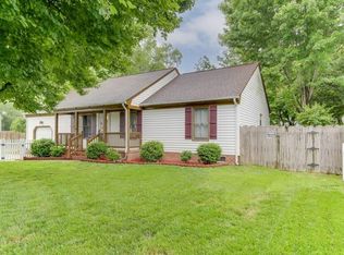 1104 Norcova Ct, Chesapeake, VA 23320