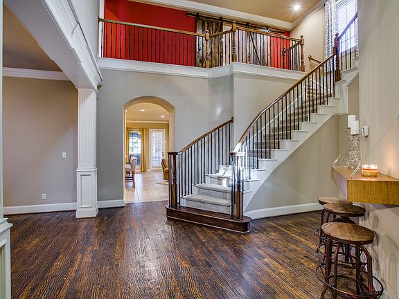 5th image of 6517 Terrace Dr